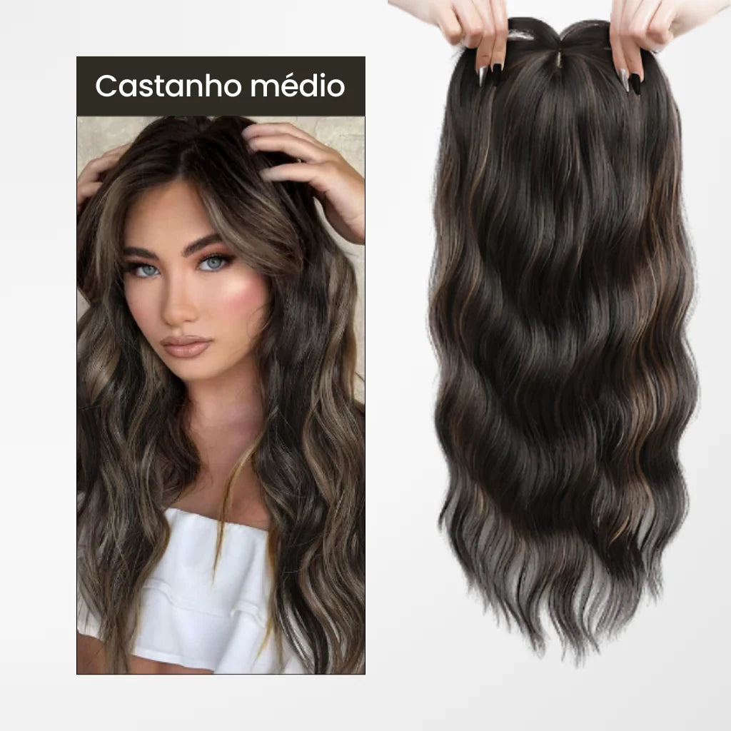 Topo de Cabelo na cor castanho médio com finalização ondulada
