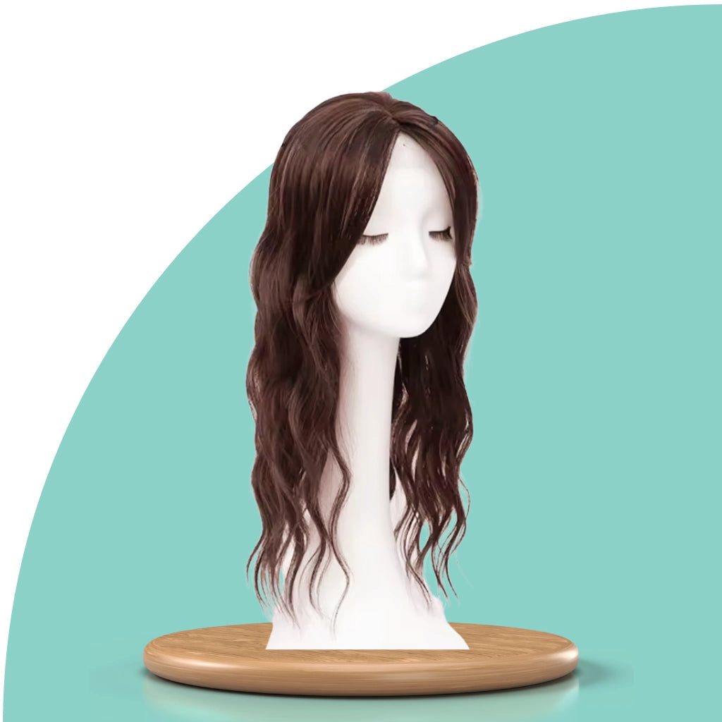 Topo de Cabelo castanho médio ondulado