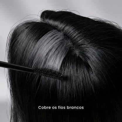 O Rímel para Cabelo cobre todos os fios brancos