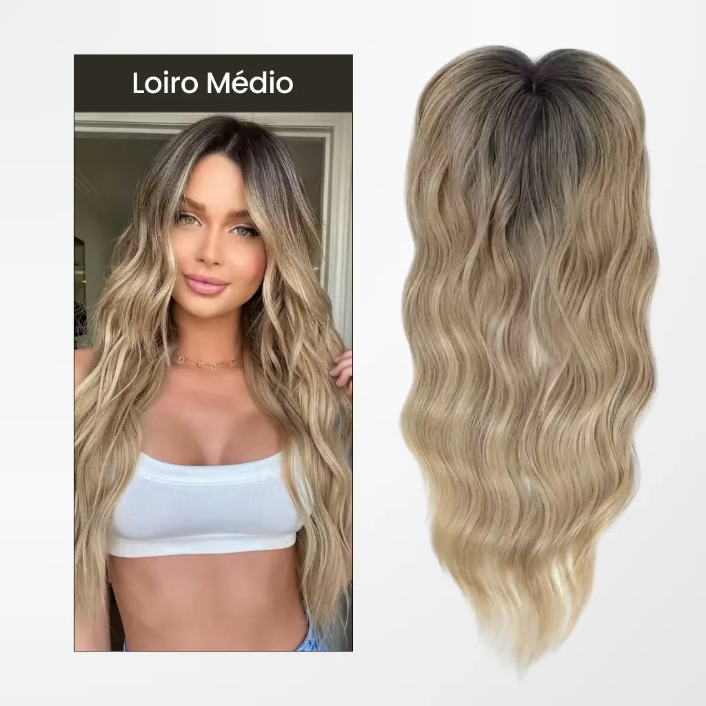Topo de Cabelo na cor loiro médio com finalização ondulada